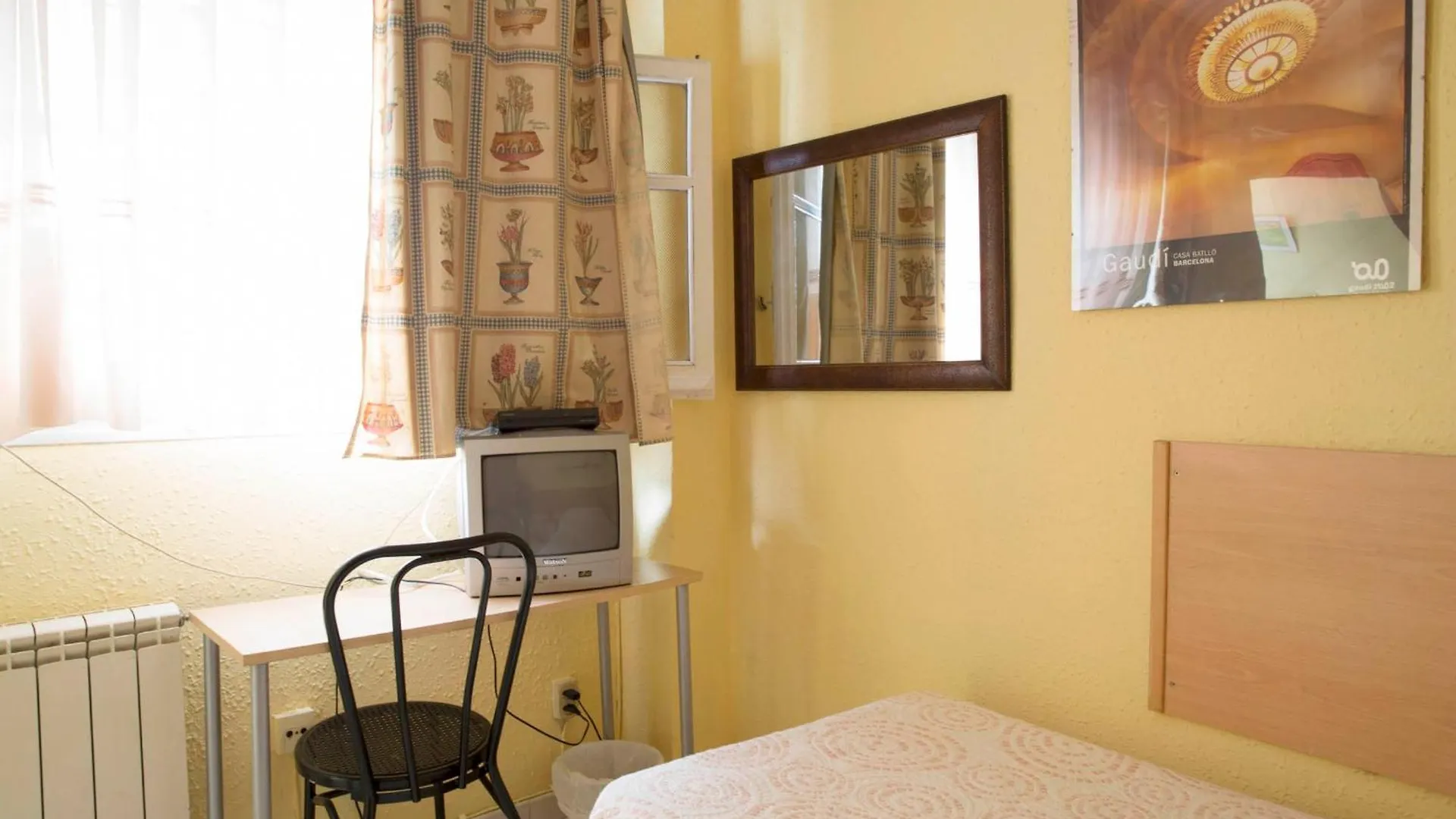 Residencia Alclausell Hostel Tarragona 0*,