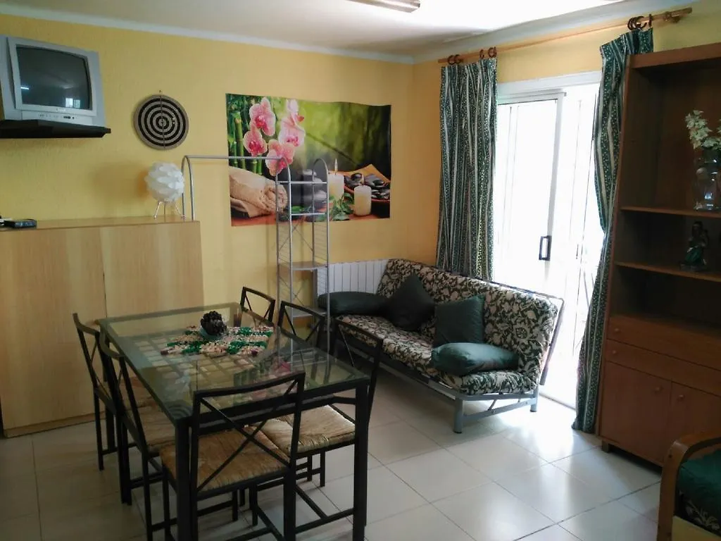Residencia Alclausell Hostel Tarragona 0*,